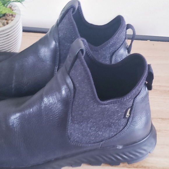 ECCO Exostrike Rivel Yak Leather Women's Chelsea  Boots Dark Navy - 39 EUR - Picture 12 of 17